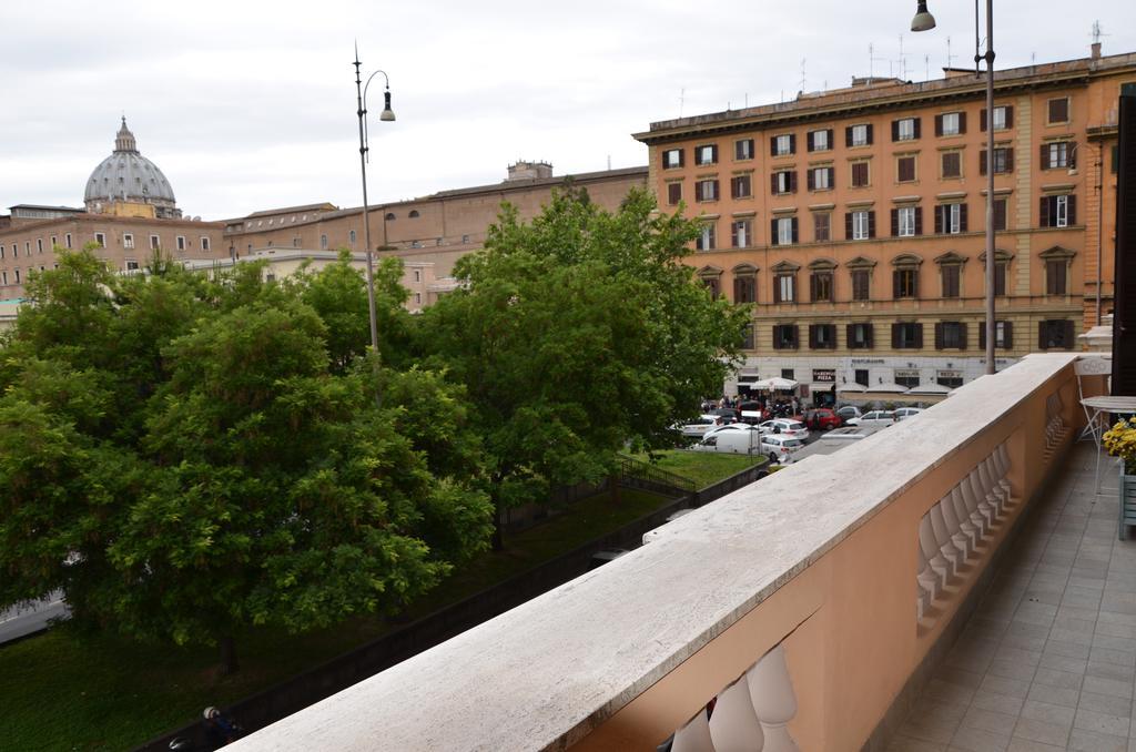 Un Caffè Sul Balcone 1 Apartment Roma Cameră foto